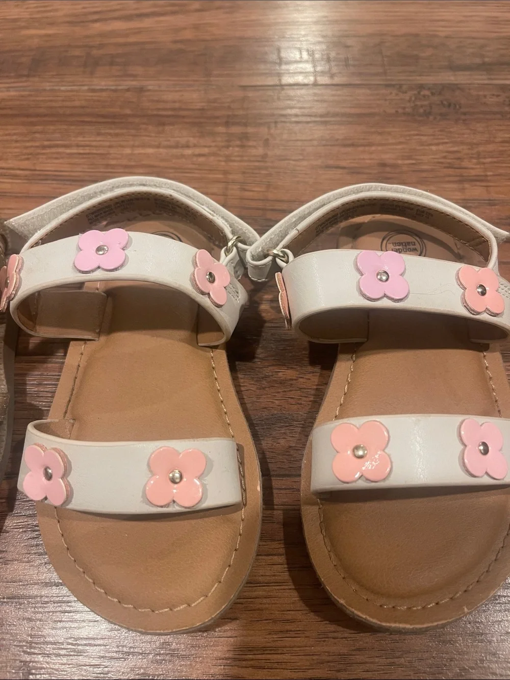 Girls 7c sandal bundle